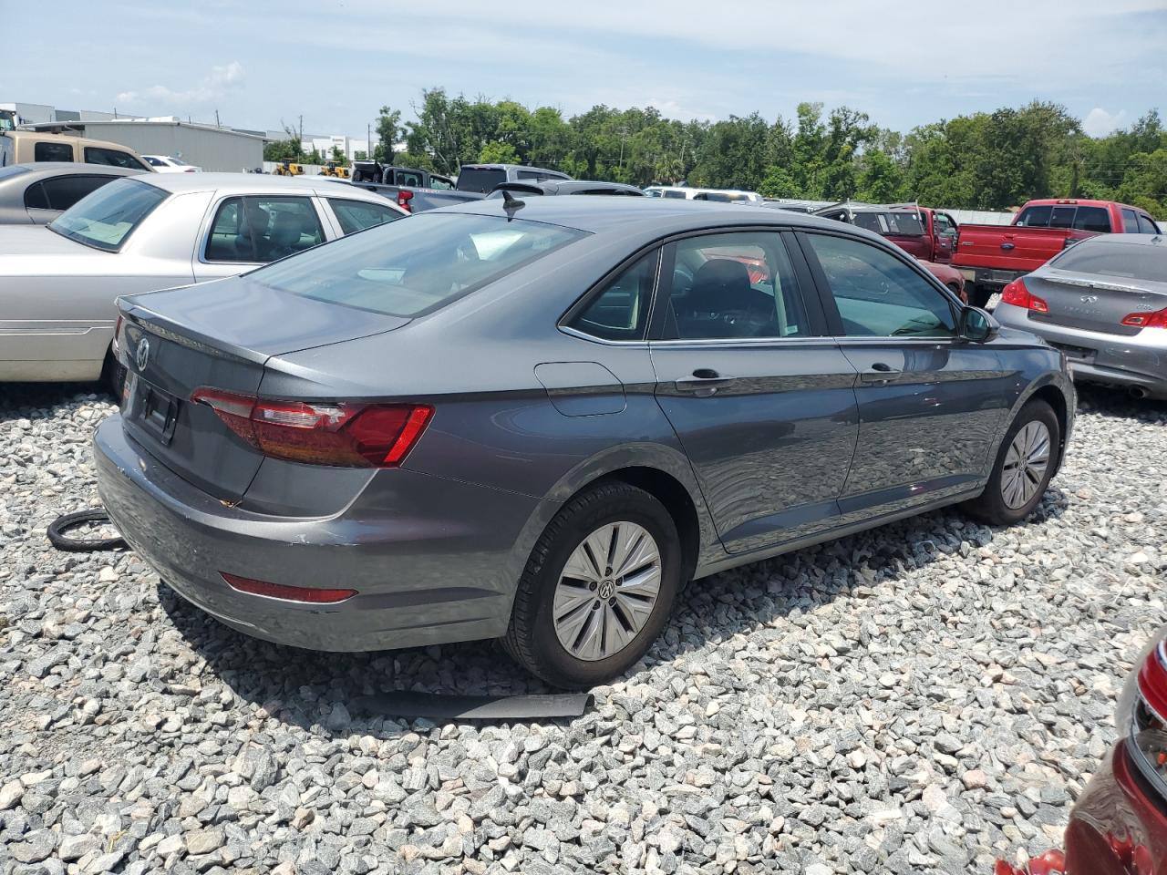 3VWC57BU5KM032513 2019 Volkswagen Jetta photo no. 3