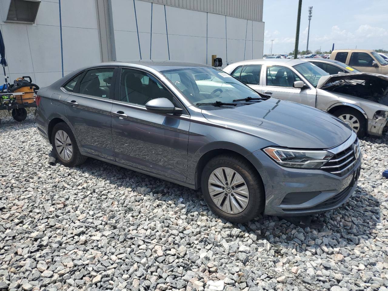 3VWC57BU5KM032513 2019 Volkswagen Jetta photo no. 4